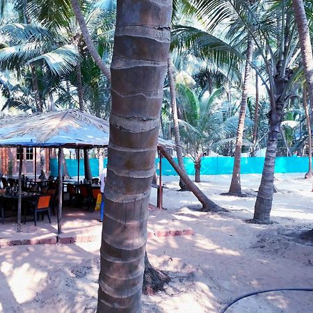 Samant Beach Resort Малван Экстерьер фото